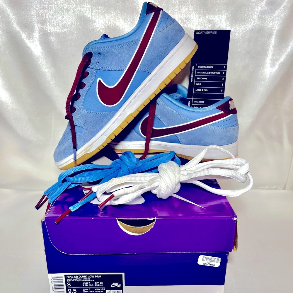 Nike Dunk Low Premium SB “Philadelphia Phillies” Mens Size 8 Used